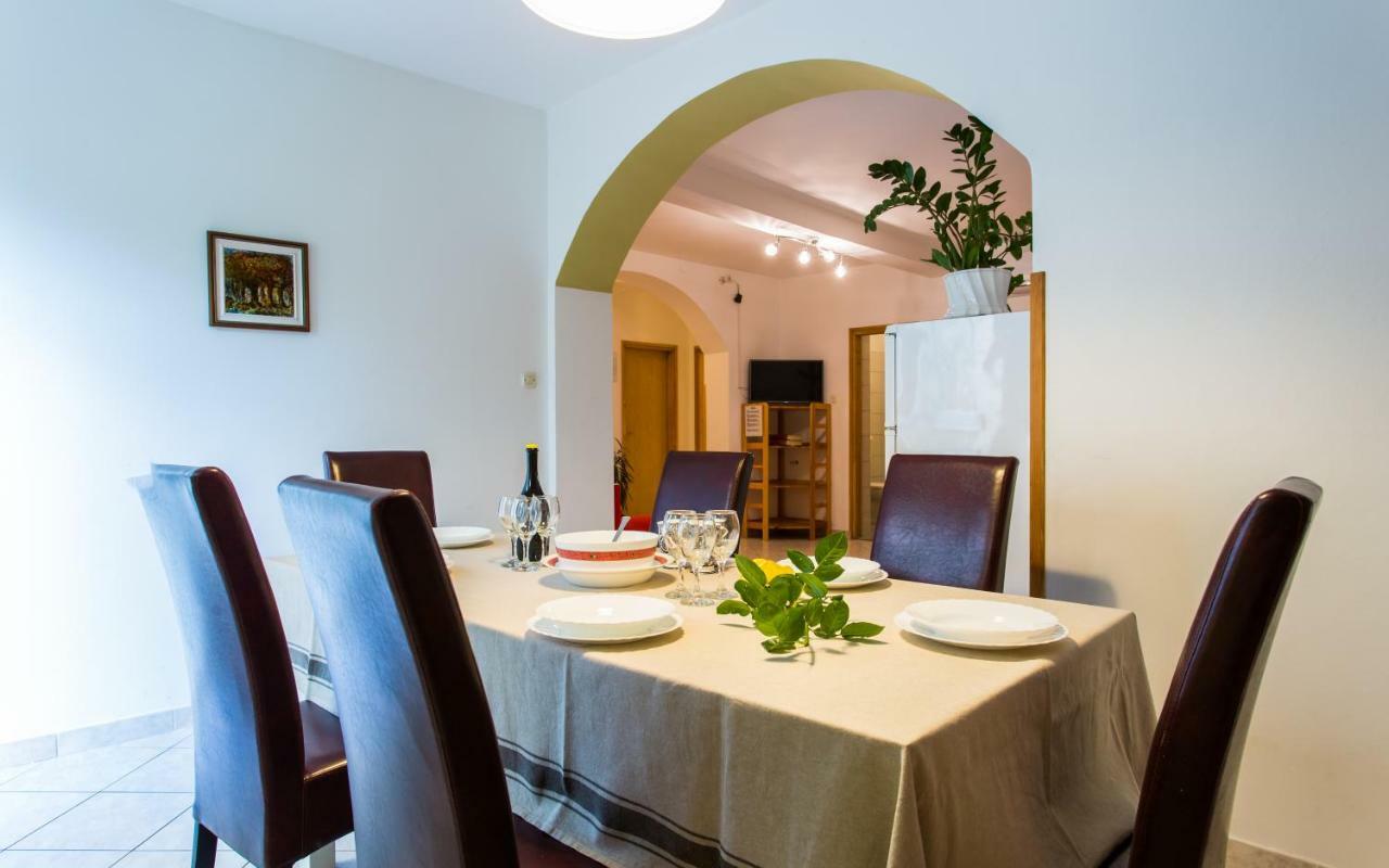 Apartments Luka 2 บัชกา ภายนอก รูปภาพ