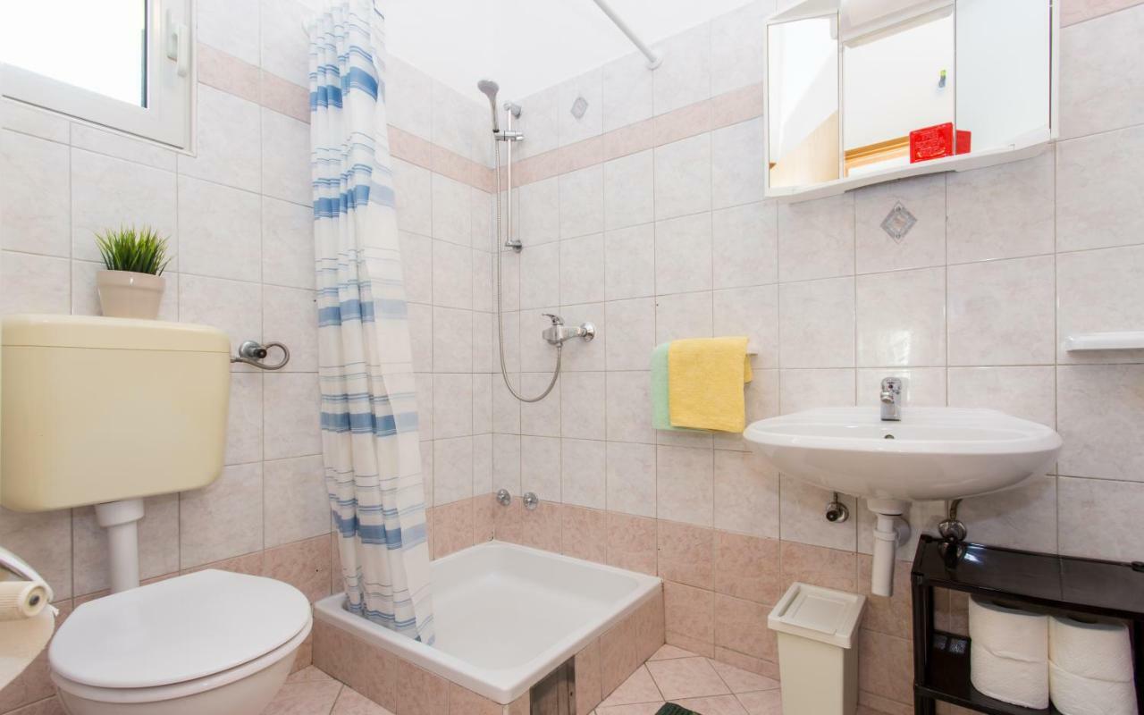 Apartments Luka 2 บัชกา ภายนอก รูปภาพ