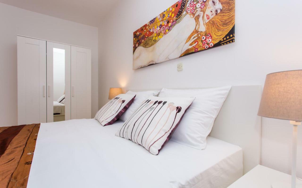 Apartments Luka 2 บัชกา ภายนอก รูปภาพ